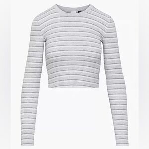 3 for $20 🔥 Aritzia Tna Ribbed Cropped Longsleeve, size XS